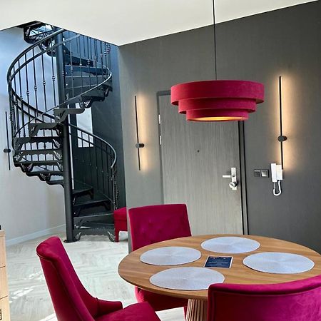 Apartamenty Verano Plus โควอบเซก ภายนอก รูปภาพ