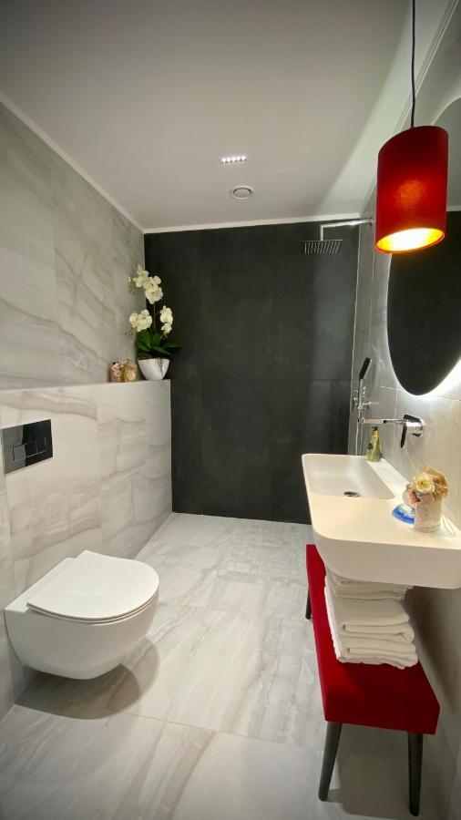 Apartamenty Verano Plus โควอบเซก ภายนอก รูปภาพ