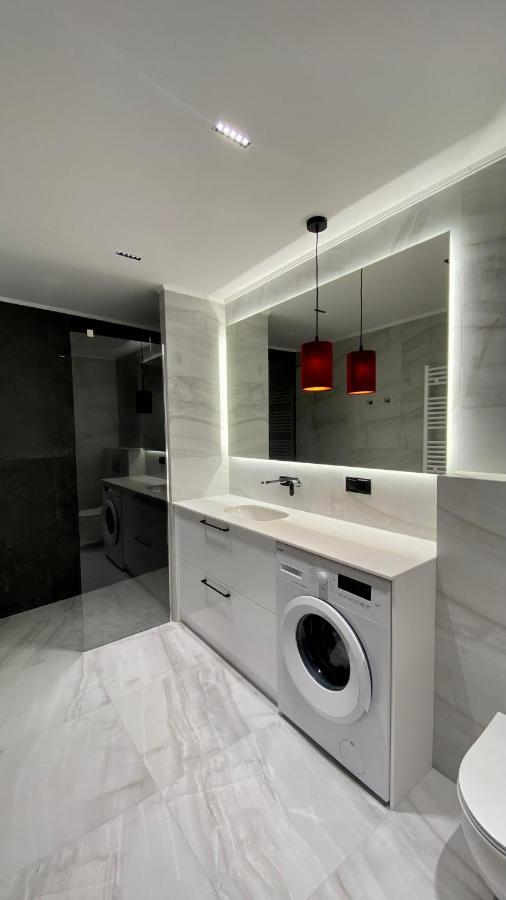 Apartamenty Verano Plus โควอบเซก ภายนอก รูปภาพ
