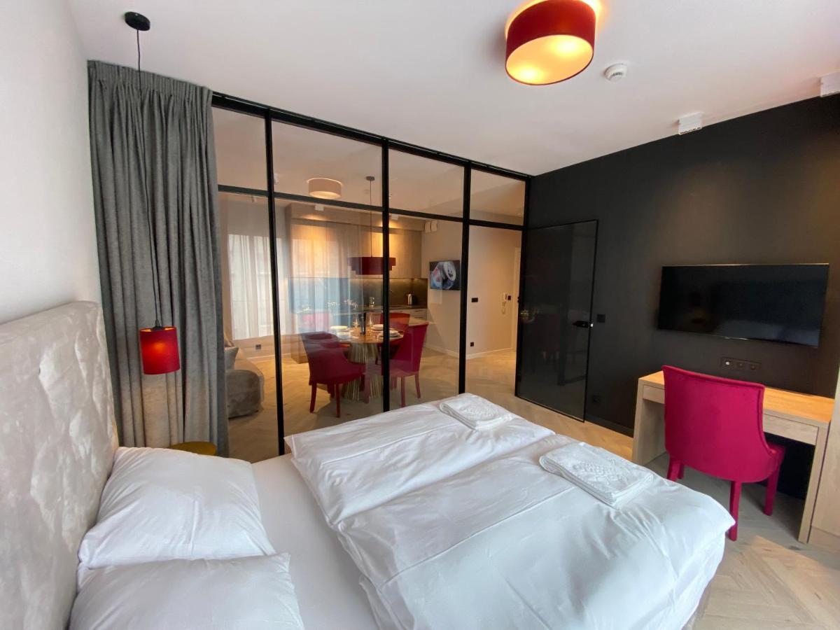 Apartamenty Verano Plus โควอบเซก ภายนอก รูปภาพ