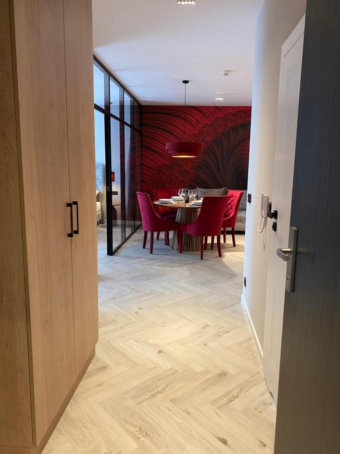 Apartamenty Verano Plus โควอบเซก ภายนอก รูปภาพ