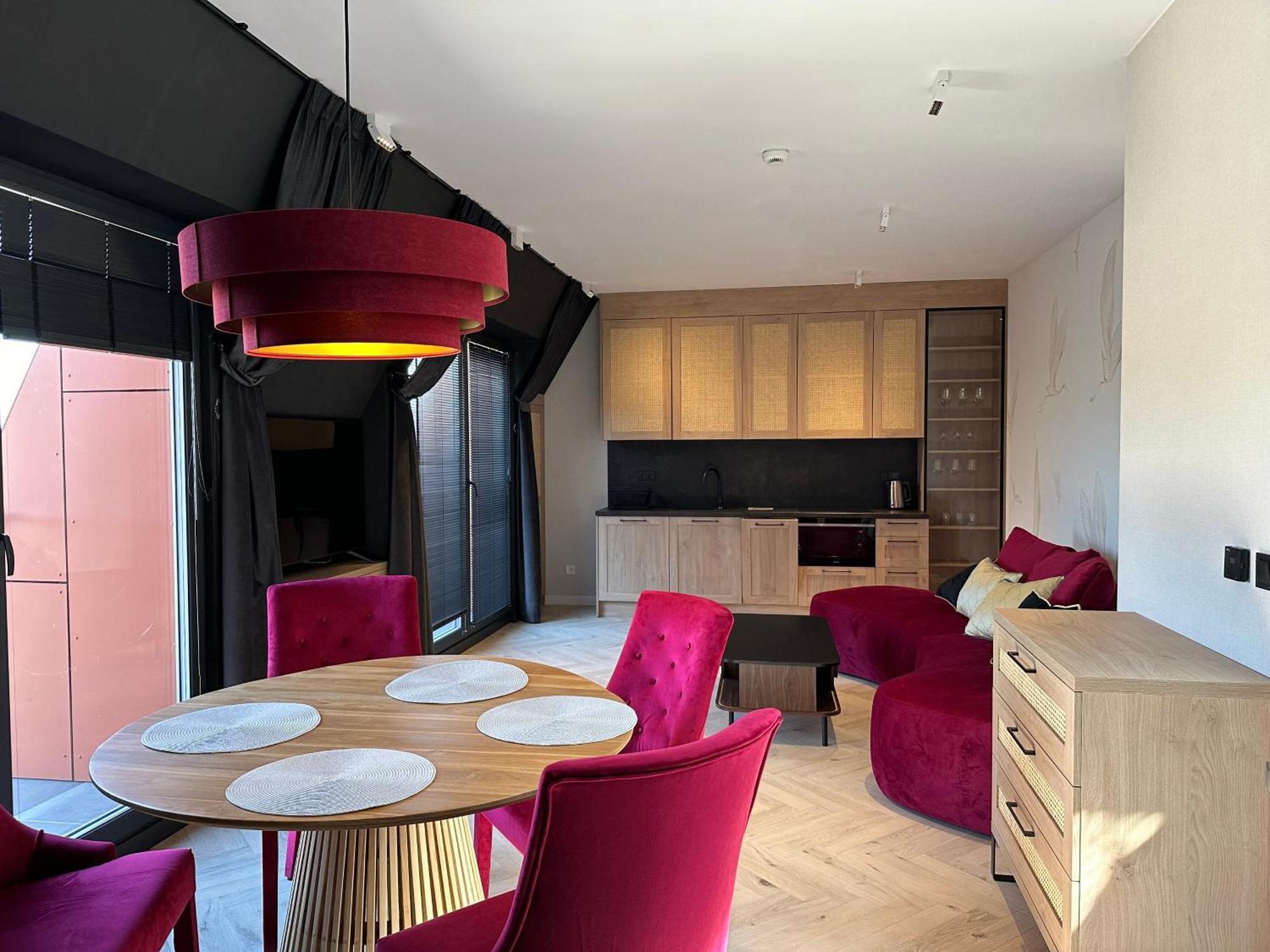 Apartamenty Verano Plus โควอบเซก ภายนอก รูปภาพ