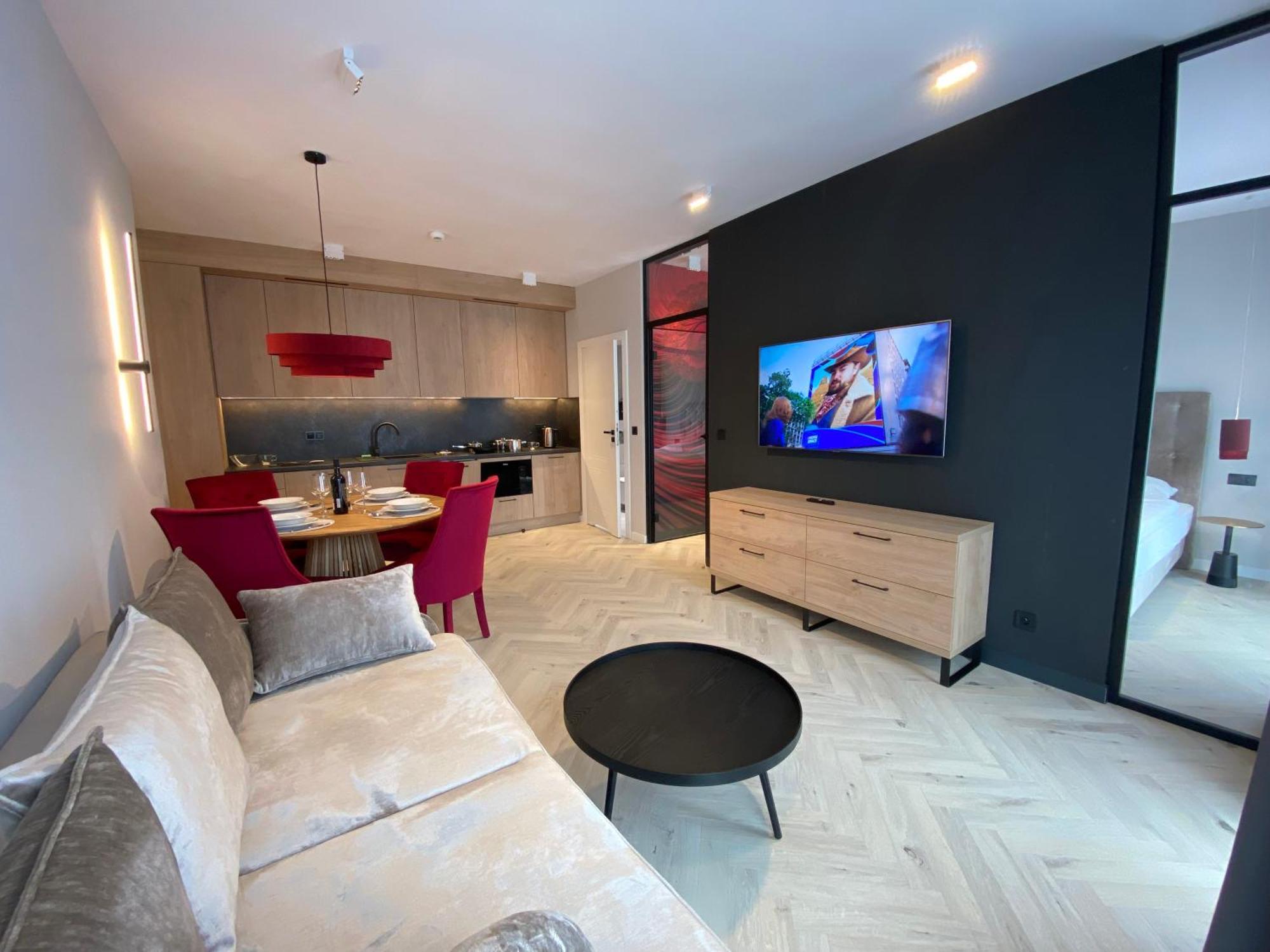 Apartamenty Verano Plus โควอบเซก ภายนอก รูปภาพ