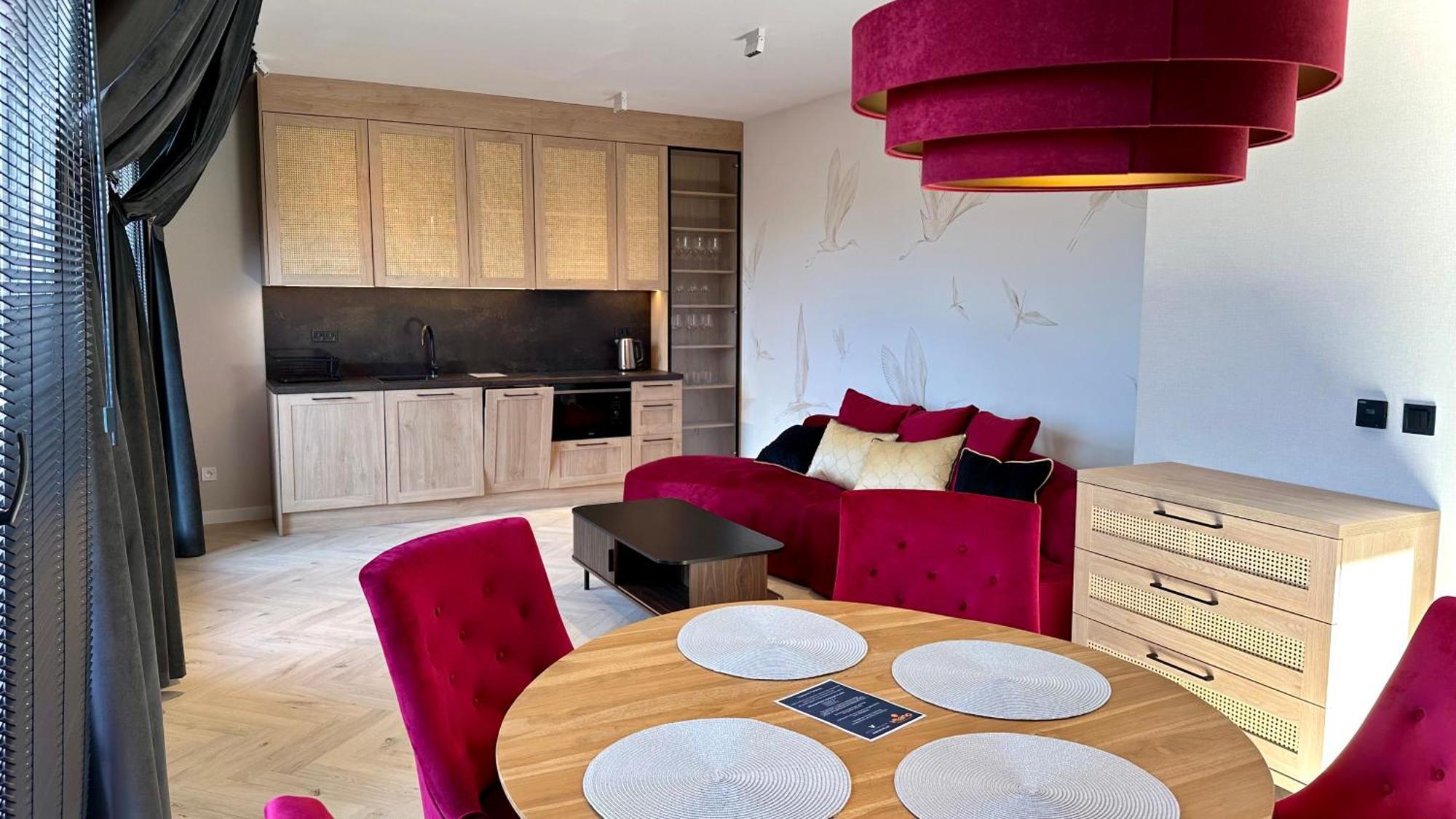 Apartamenty Verano Plus โควอบเซก ภายนอก รูปภาพ